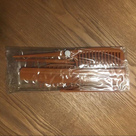COMB SET - Picture 2 of 2